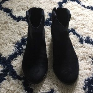 Steve Madden booties